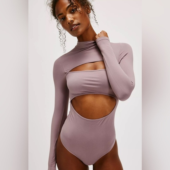 Free People Cut It Out Bodysuit Size M/L - Picture 1 of 4